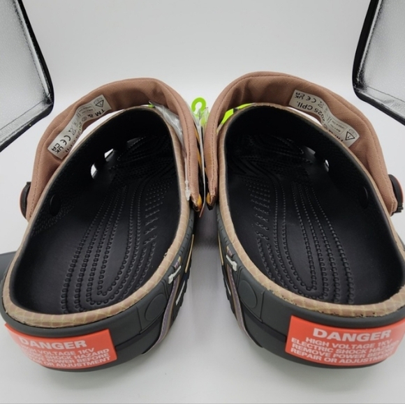 Crocs Ghostbusters Classic Clog Glow in the Dark with Charms NEW w/ Tag - Picture 8 of 9